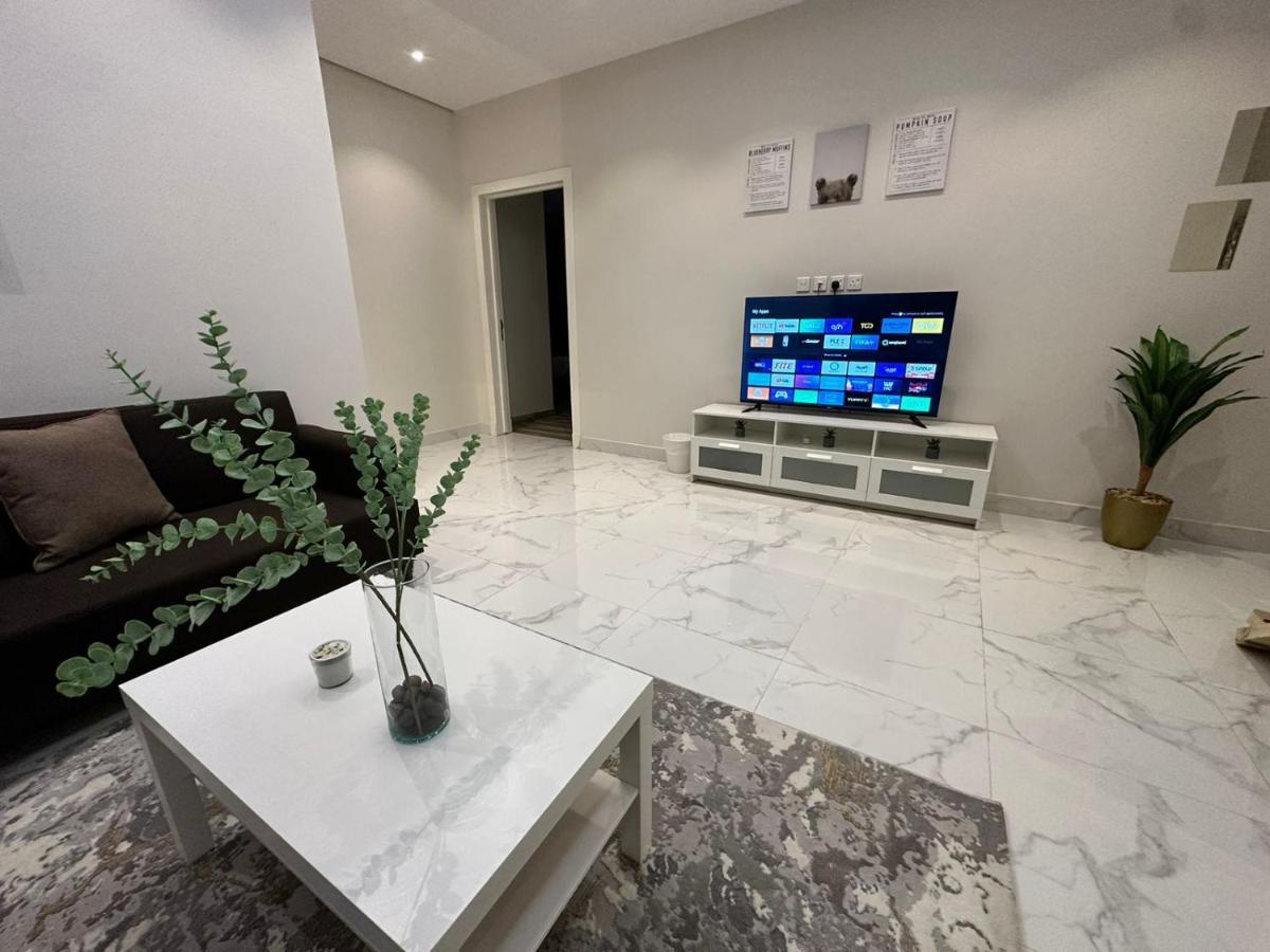Apartment بثلاث غرف نوم ودخول ذكي *